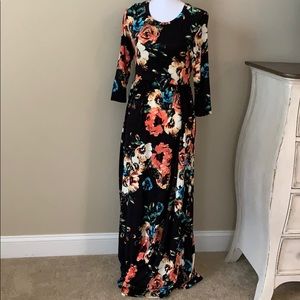Black Floral Maxi